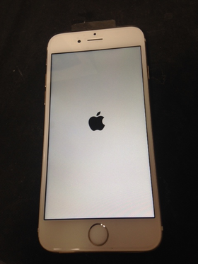 iphone6の画面液晶漏れを修理